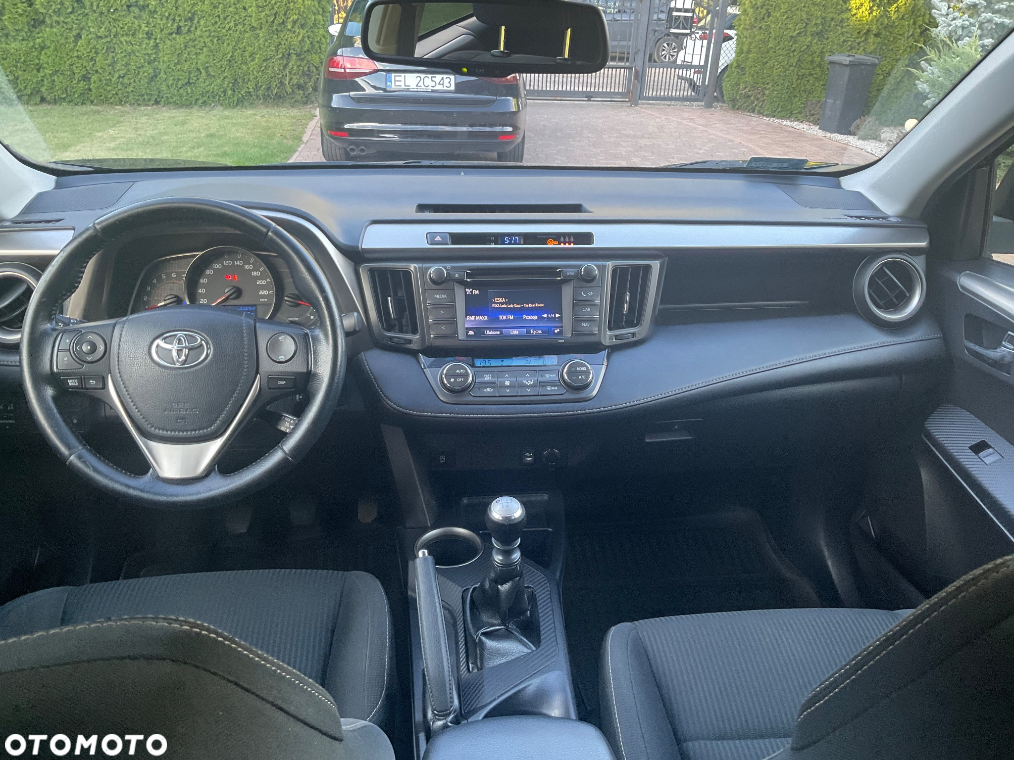 Toyota RAV4 - 13