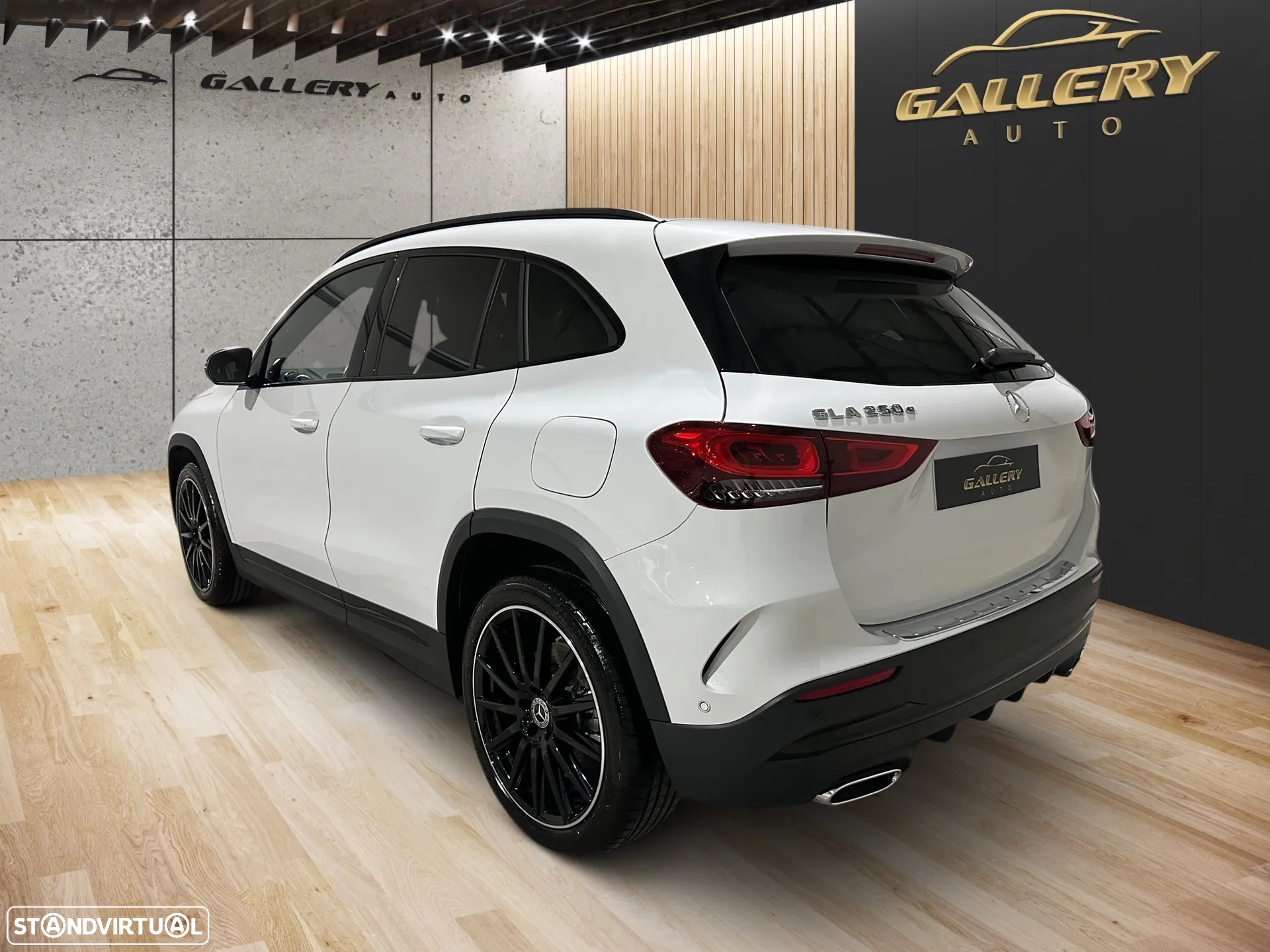 Mercedes-Benz GLA 250 e AMG Line - 4