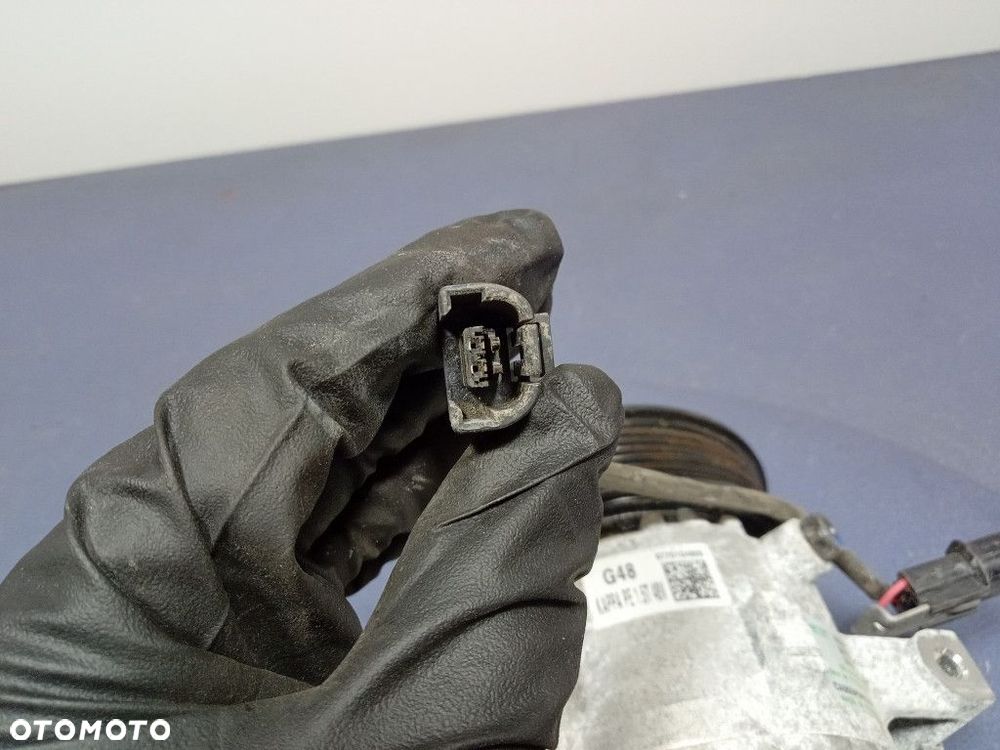 HYUNDAI I30 III 1.5 T-GDI 160 KM SPRĘŻARKA KLIMATYZACJI 97701G4800 - 9