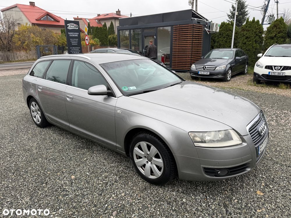 Audi A6 Avant 2.4 - 18