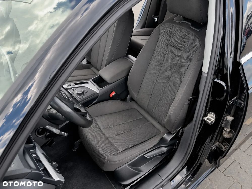 Audi A4 Avant - 5