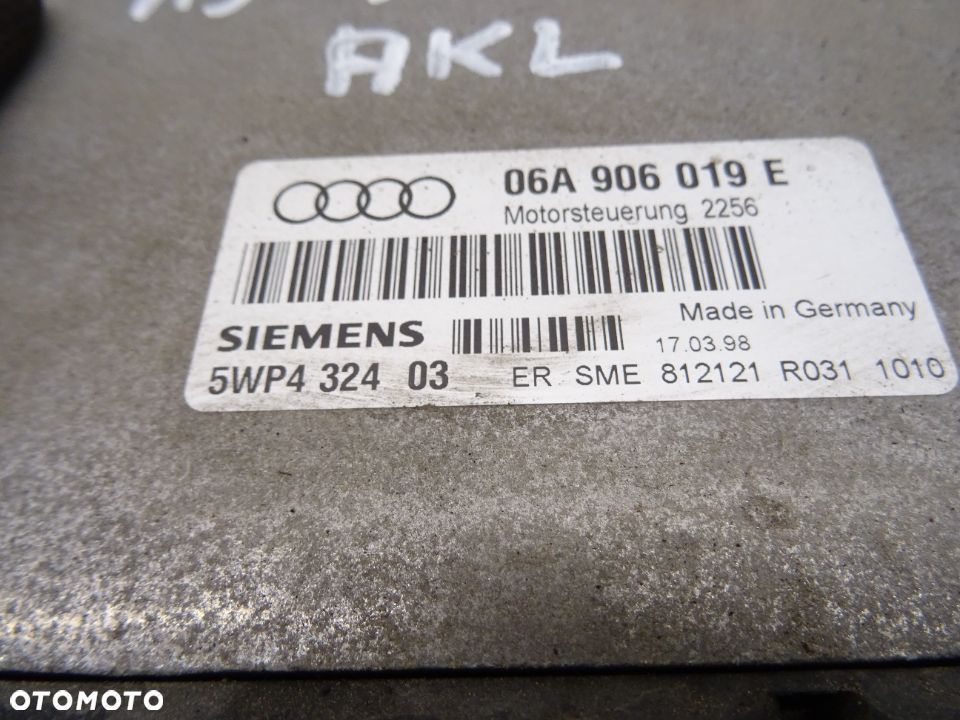 AUDI A3 8L HB 3D 96-00 STEROWNIK KOMPUTER SILNIKA 06A906019E - 4