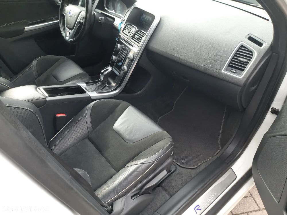 Volvo XC 60 D4 AWD Summum - 20