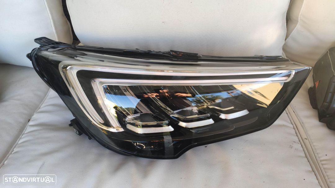 farol direito full Led Opel crossland X - 1