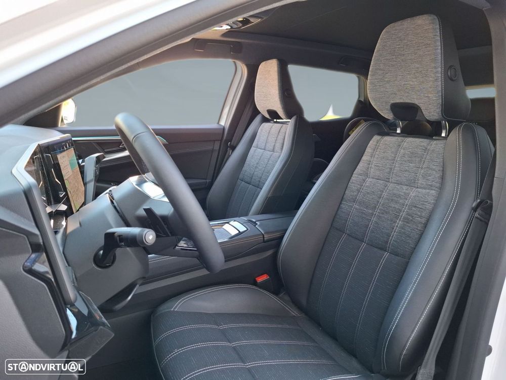 Renault Austral 1.2 E-Tech Techno — fotografia 11