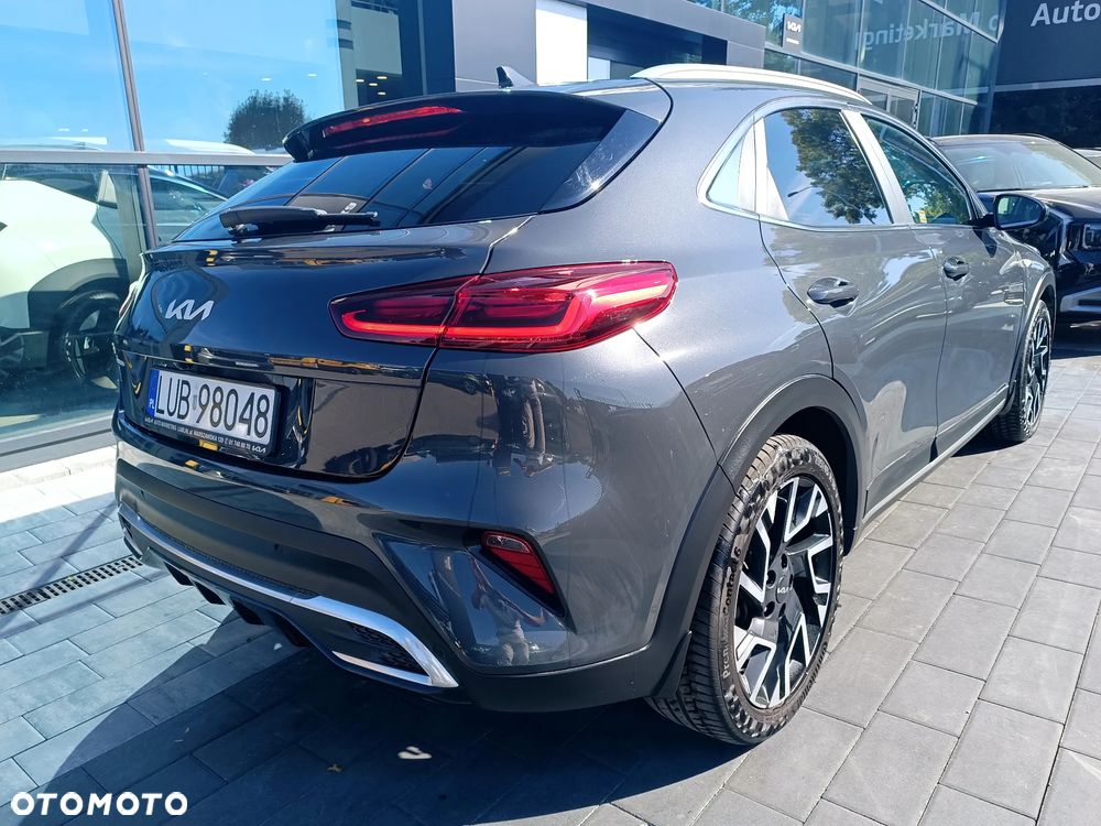 Kia XCeed - 4