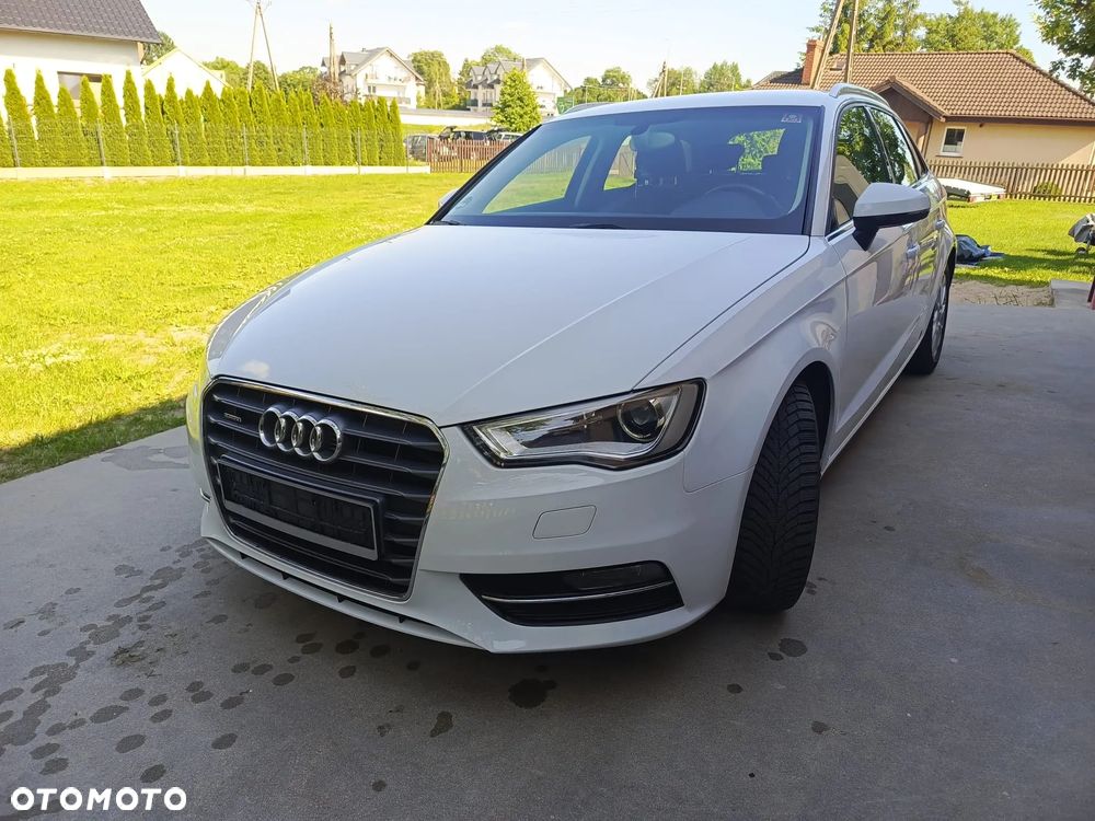 Audi A3 Sportback 2.0 TDI (clean diesel) quattro Attraction - 2