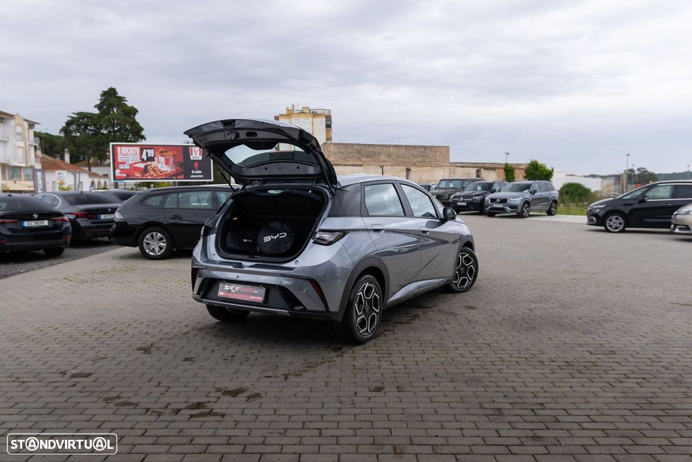 BYD Dolphin 60.4 kWh Comfort - 5