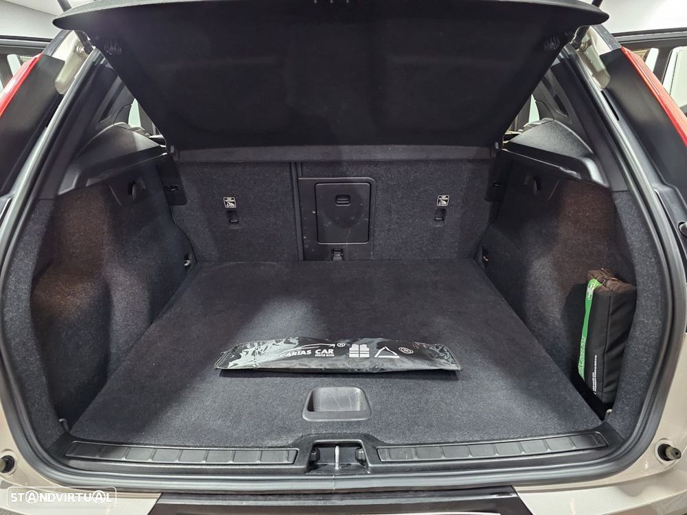 Volvo XC 40 Recharge 69 kWh Single Motor Plus - 13