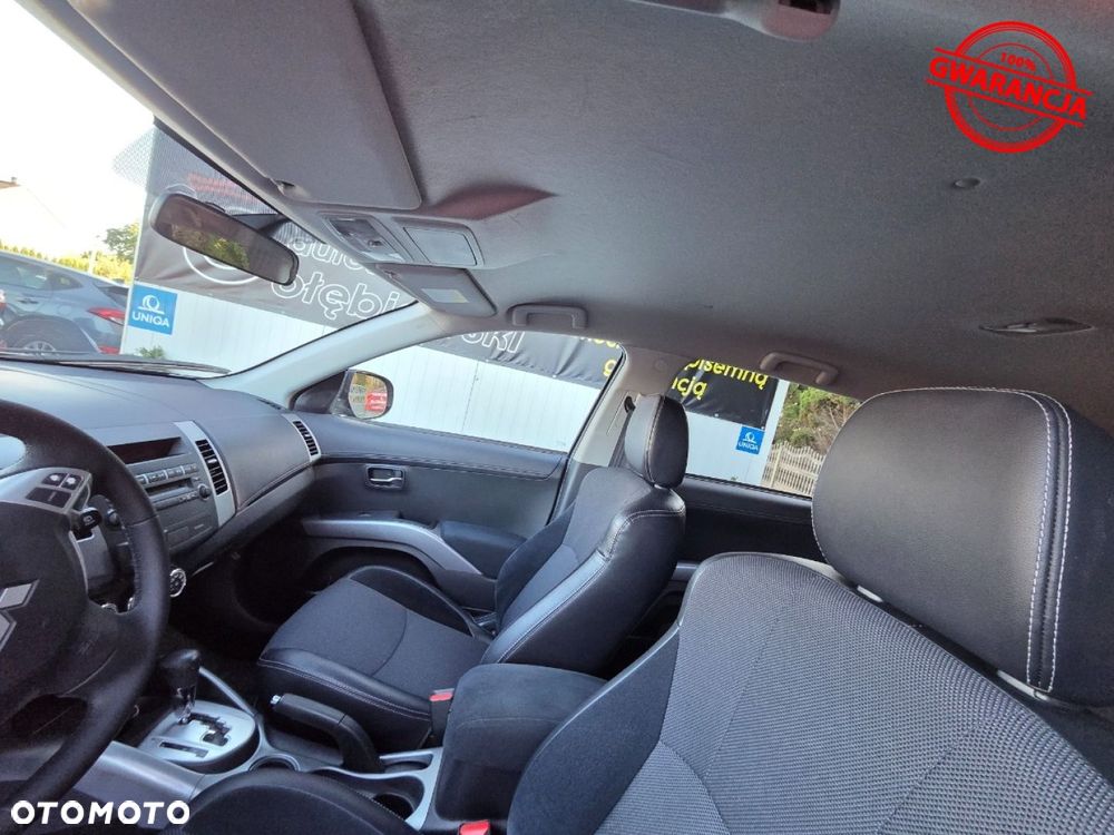 Mitsubishi Outlander - 26