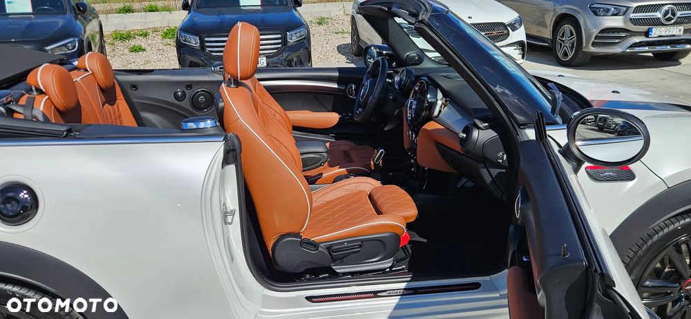 MINI John Cooper Works - 14