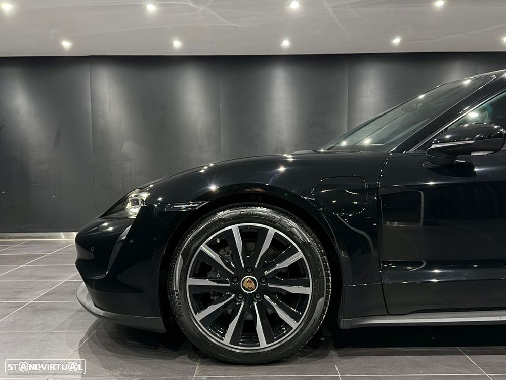 Porsche Taycan Standard - 3