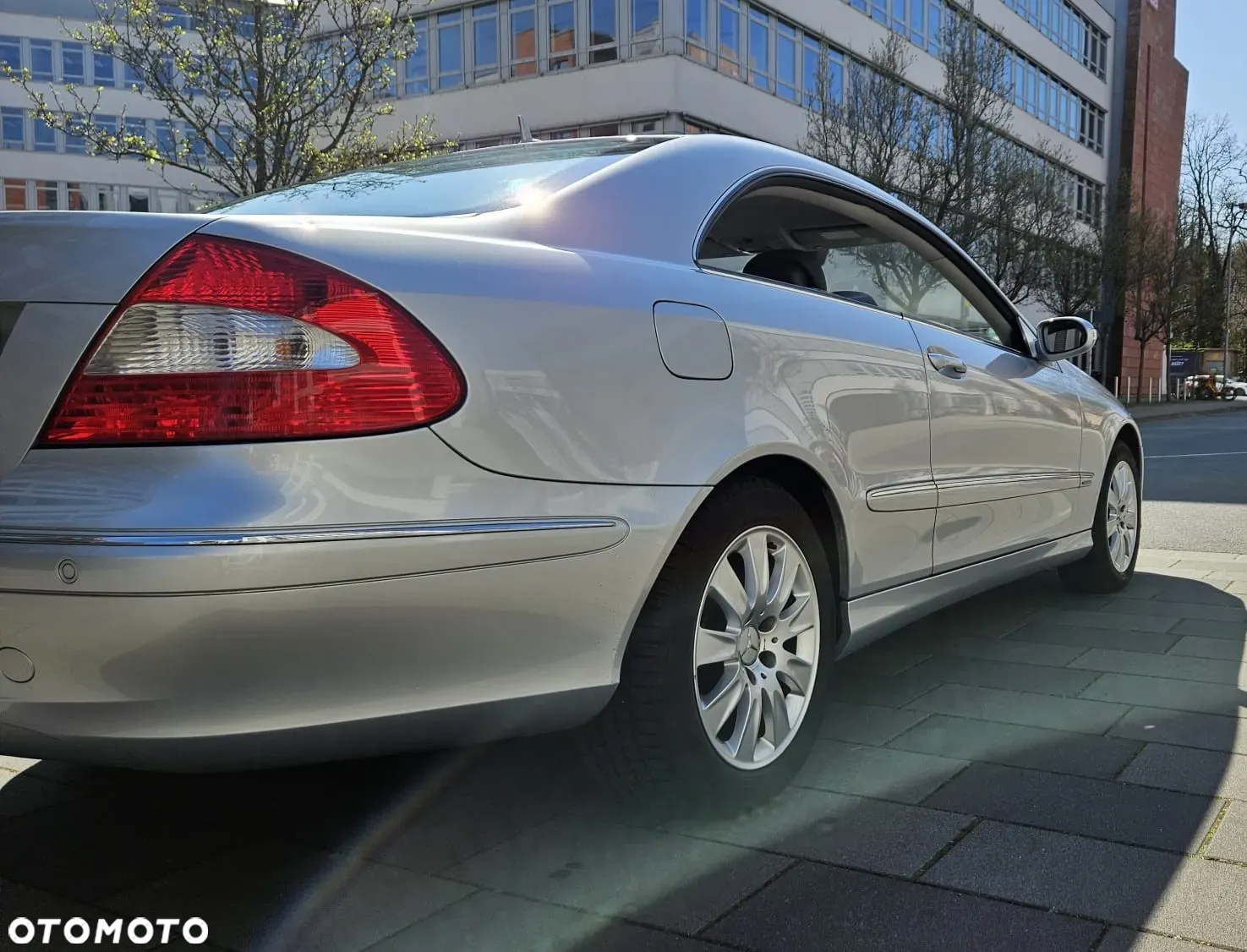 Mercedes-Benz CLK - 6