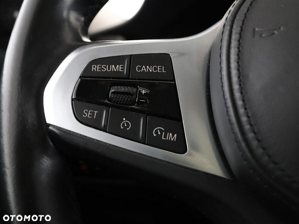 BMW Seria 3 - 33