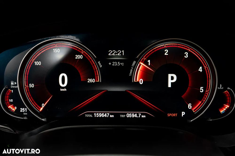 BMW Seria 5 520d xDrive Aut. - 37