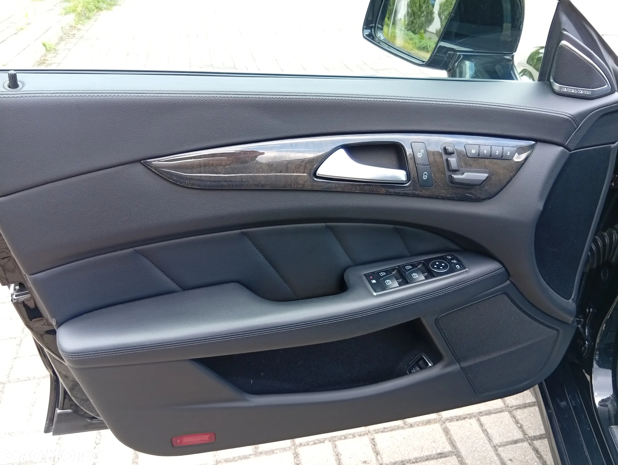 Mercedes-Benz CLS 350 CDI BlueEff - 24