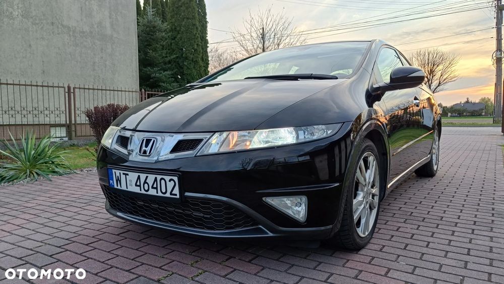 Honda Civic 1.8 Executive - 1