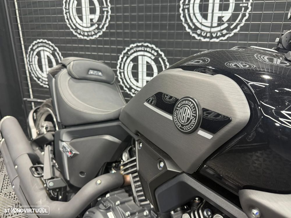 Morbidelli C1002V - 12