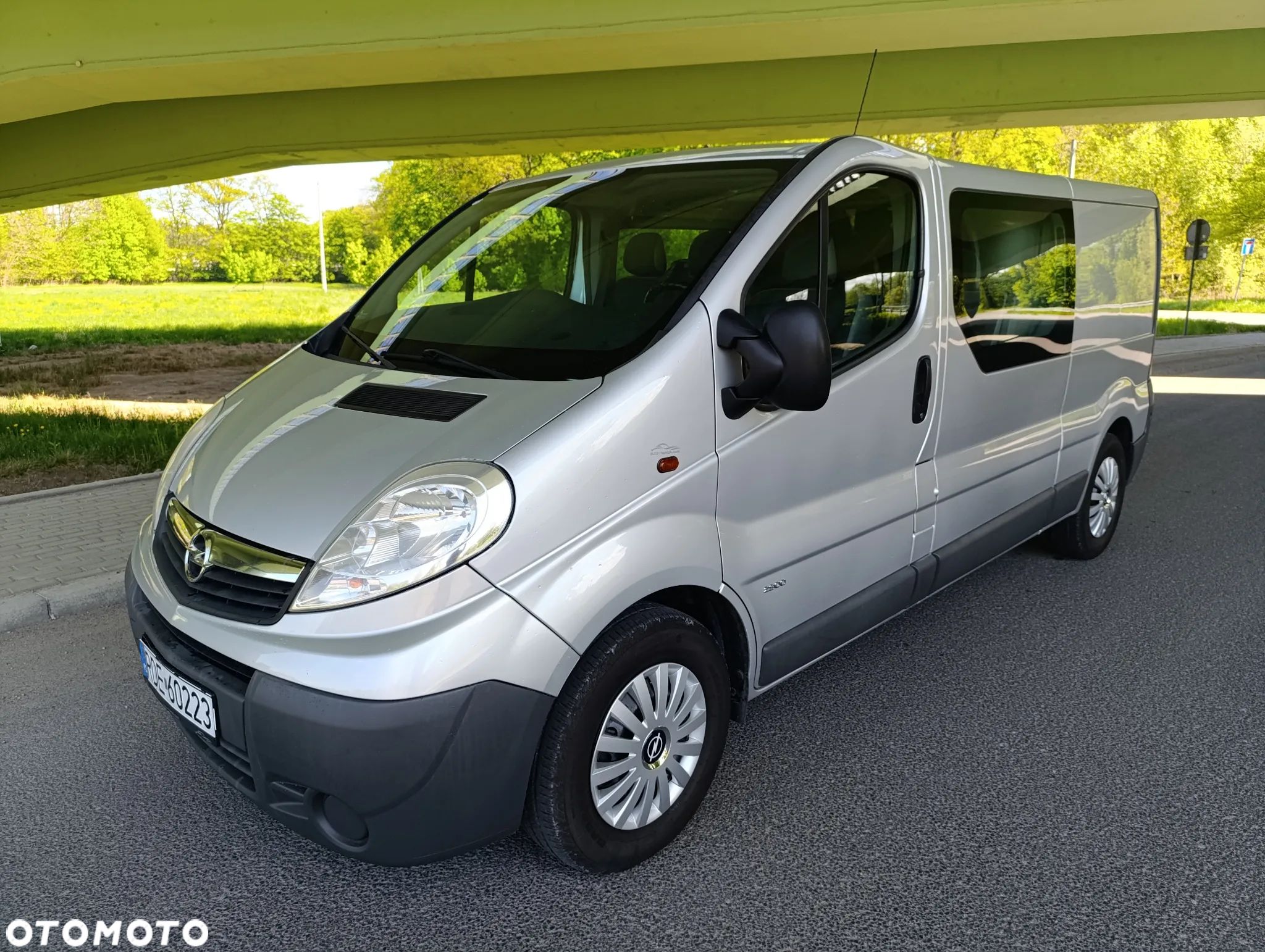 Opel Vivaro L2H1 2.9t - 1