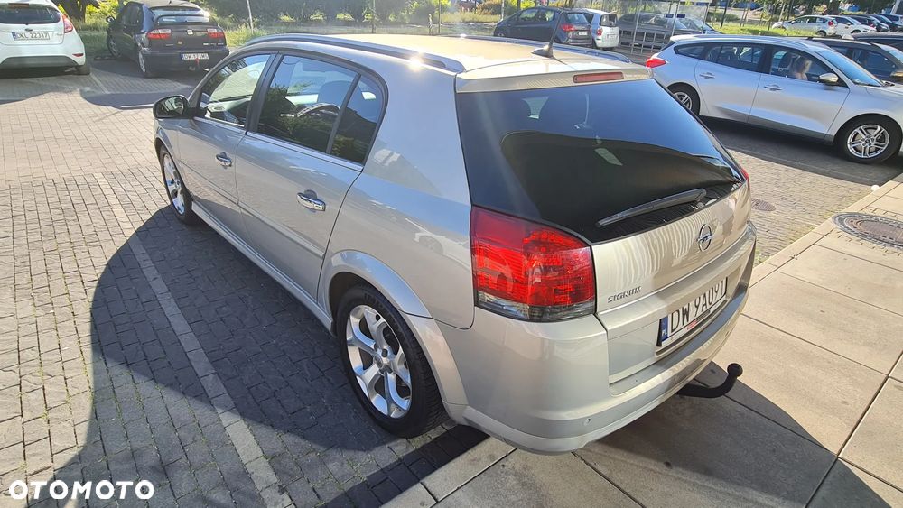 Opel Signum 1.9 CDTI Cosmo - 29