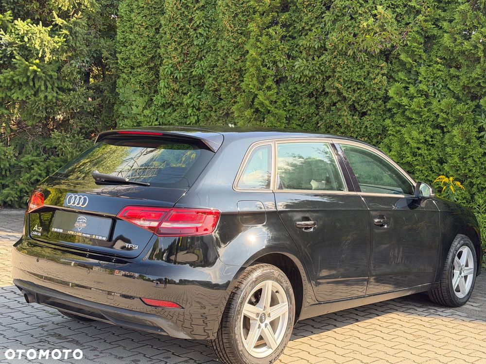 Audi A3 Sportback 30 TFSI S tronic - 13