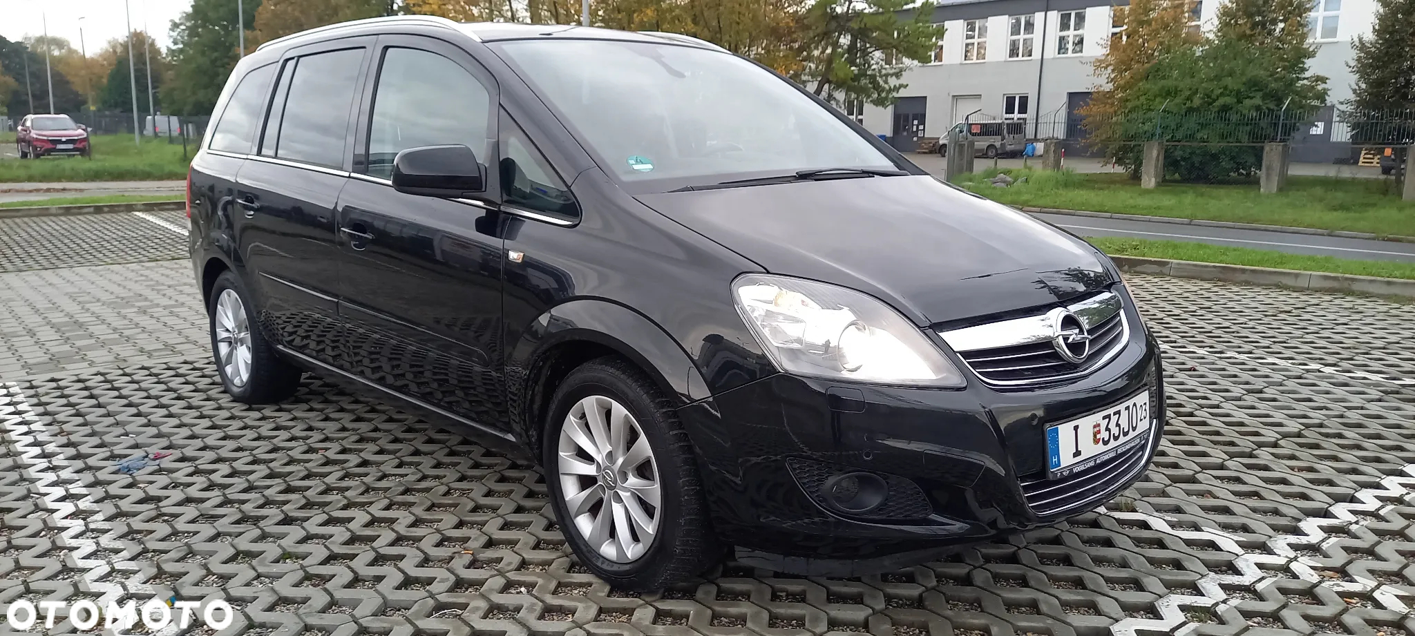 Opel Zafira 1.8 Cosmo - 21