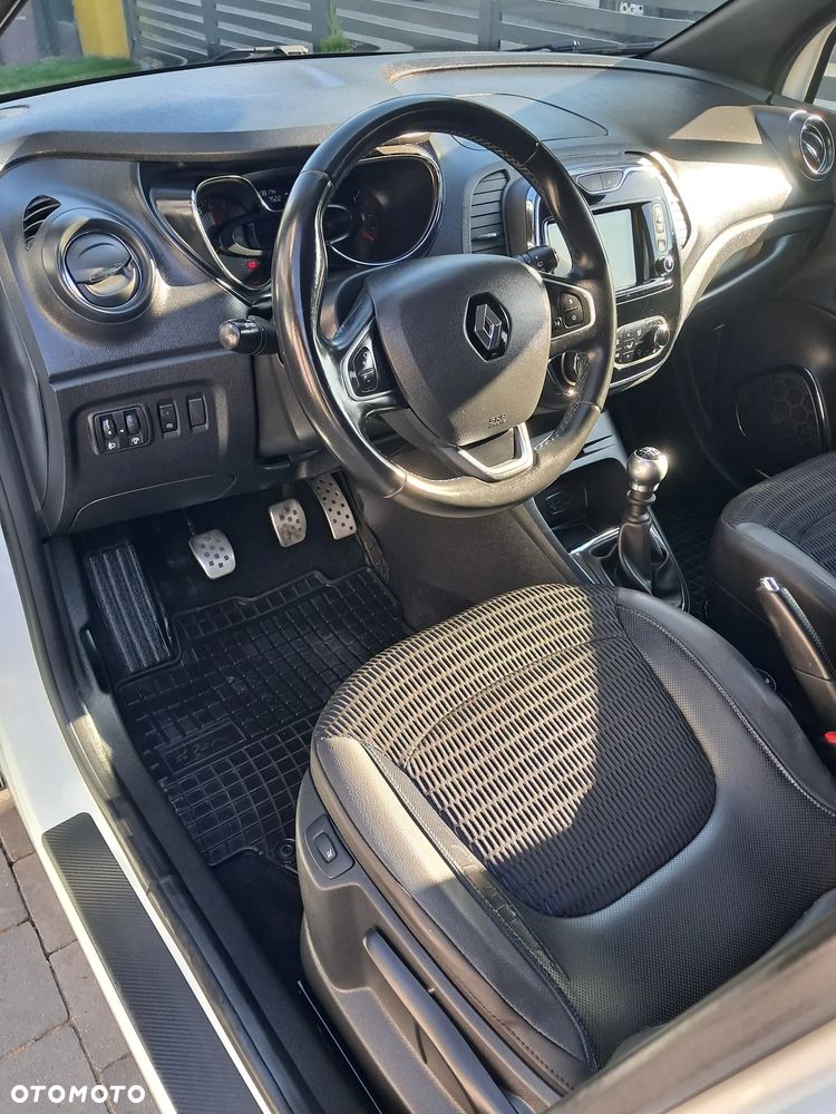Renault Captur ENERGY TCe 120 Experience - 24