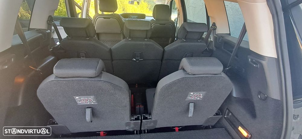 Citroën C4 Grand Picasso - 12