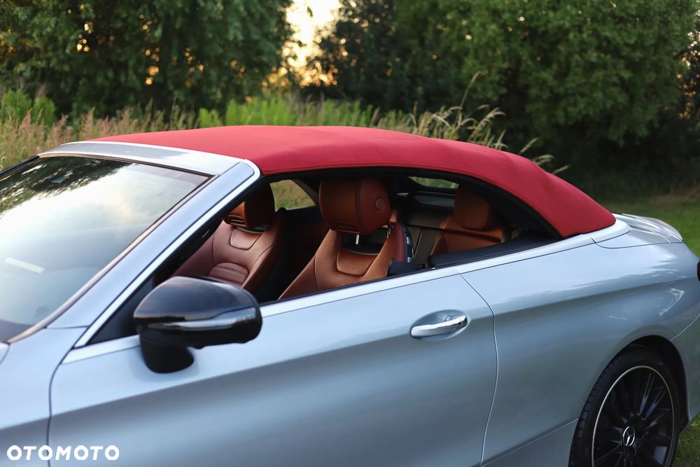 Mercedes-Benz Klasa C AMG 43 Cabrio 4Matic AMG Speedshift TCT 9G - 3