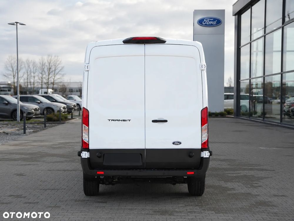 Ford Transit - 4