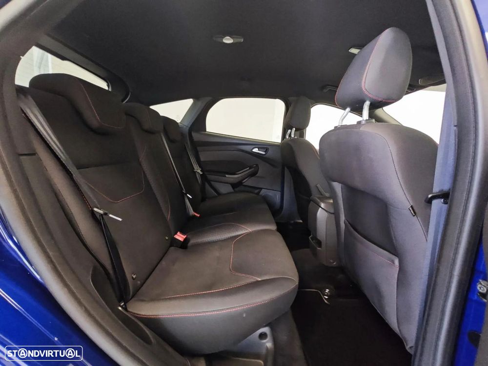 Ford Focus 1.0 EcoBoost ST-Line Aut. - 55