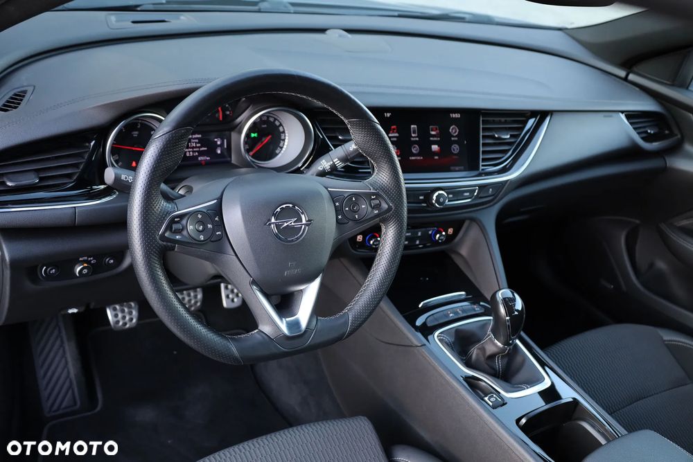 Opel Insignia 2.0 CDTI 4x4 Innovation S&S - 22