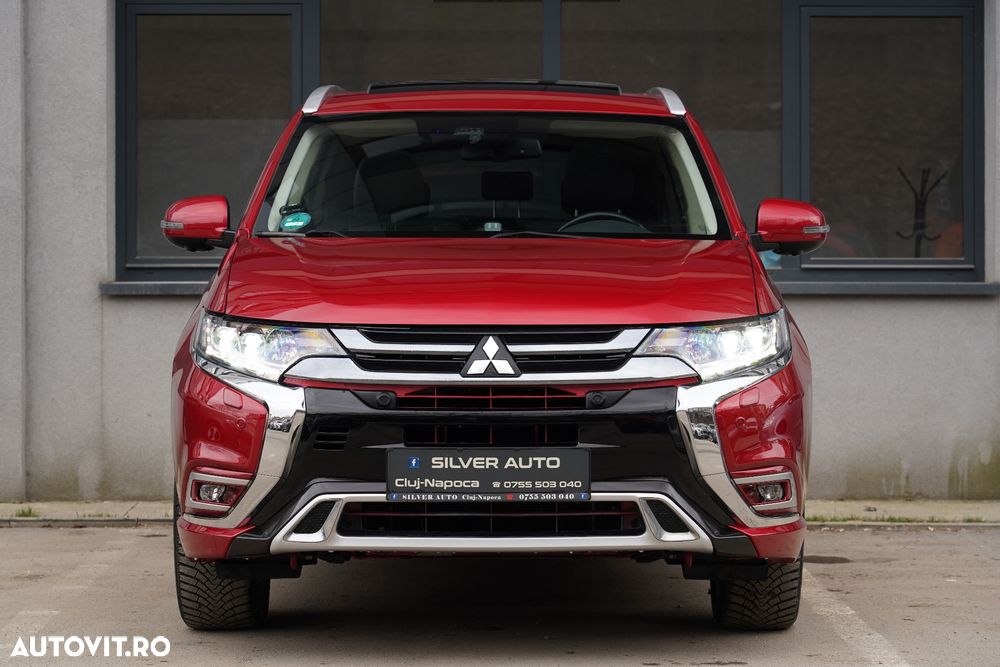 Mitsubishi Outlander 2.0 4WD Plus - 20