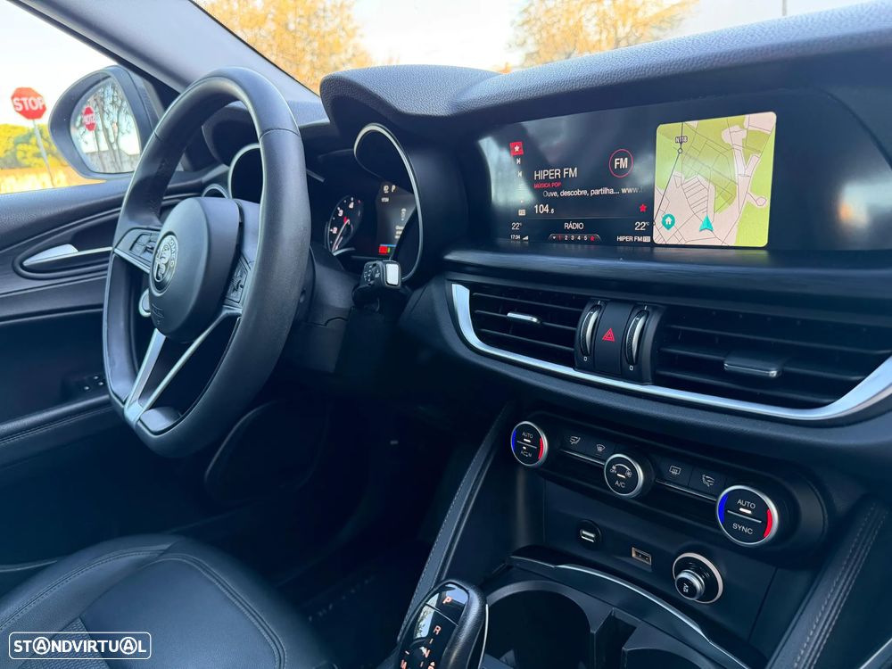 Alfa Romeo Stelvio 2.2 D Super AT8 - 12