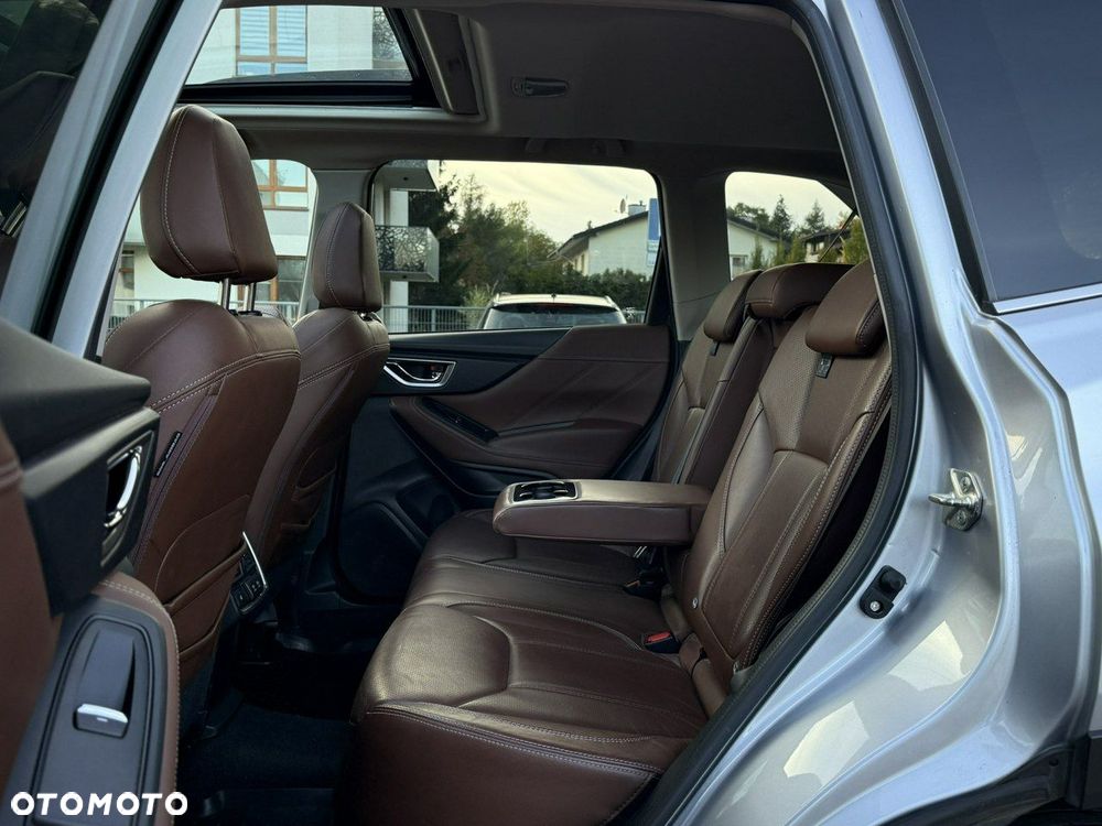 Subaru Forester 2.0i-L Platinum (EyeSight) Lineartronic - 18