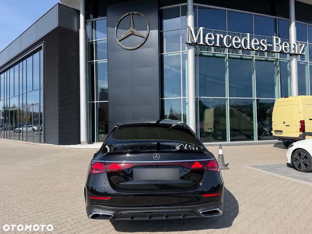 Mercedes-Benz Klasa E 220 d mHEV 4-Matic AMG 9G-Tronic - 12