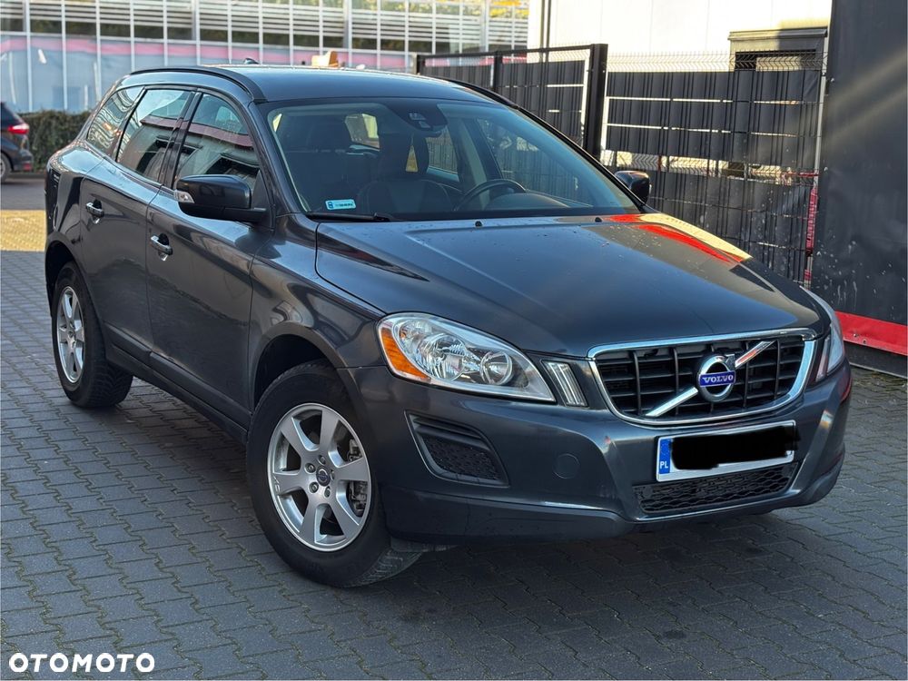 Volvo XC 60 DRIVe Momentum - 2