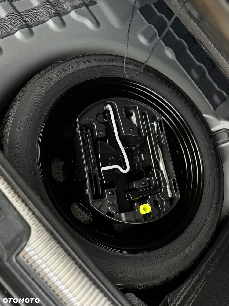 DS Automobiles DS 7 Crossback 1.6 PureTech Performance Line + - 37