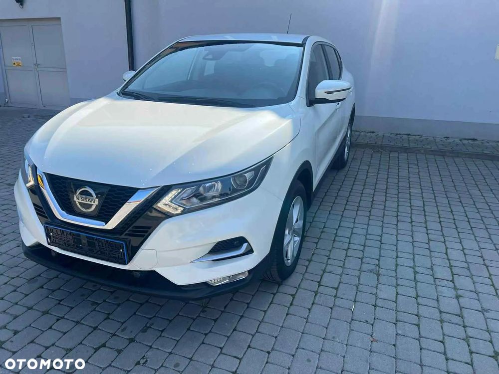 Nissan Qashqai - 1