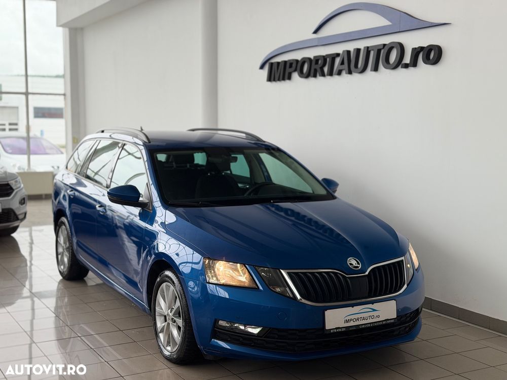 Skoda Octavia 1.6 TDI DSG Ambition - 2