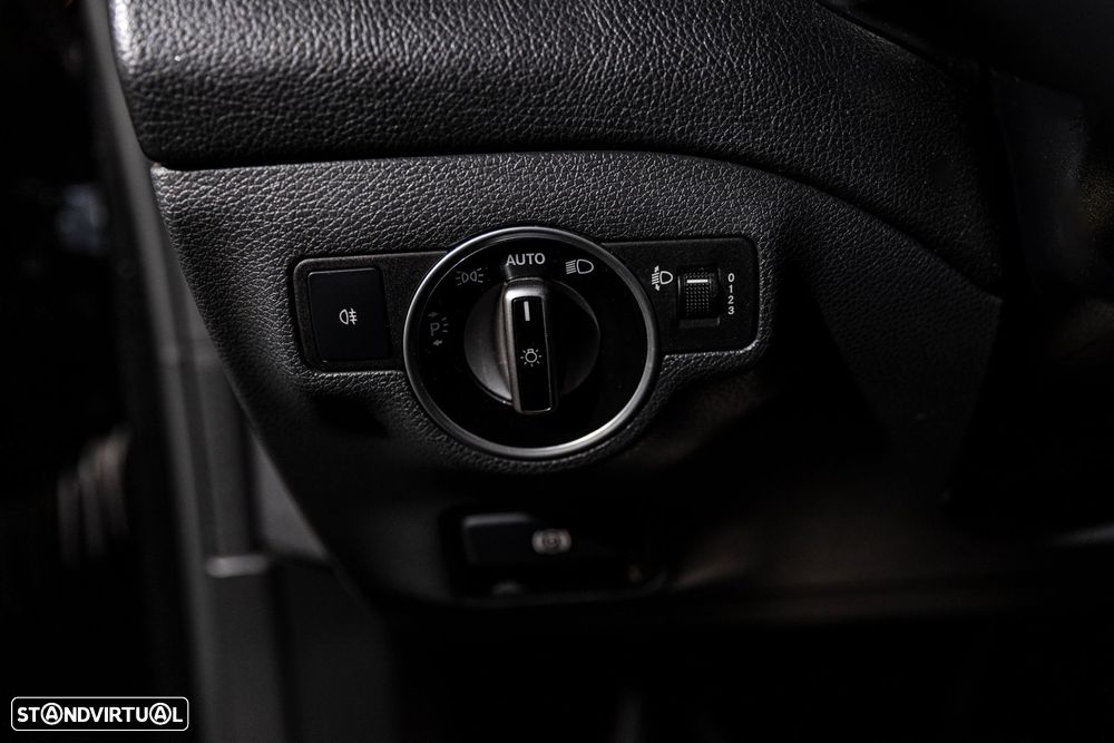 Mercedes-Benz CLA 200 d Urban Aut. - 22