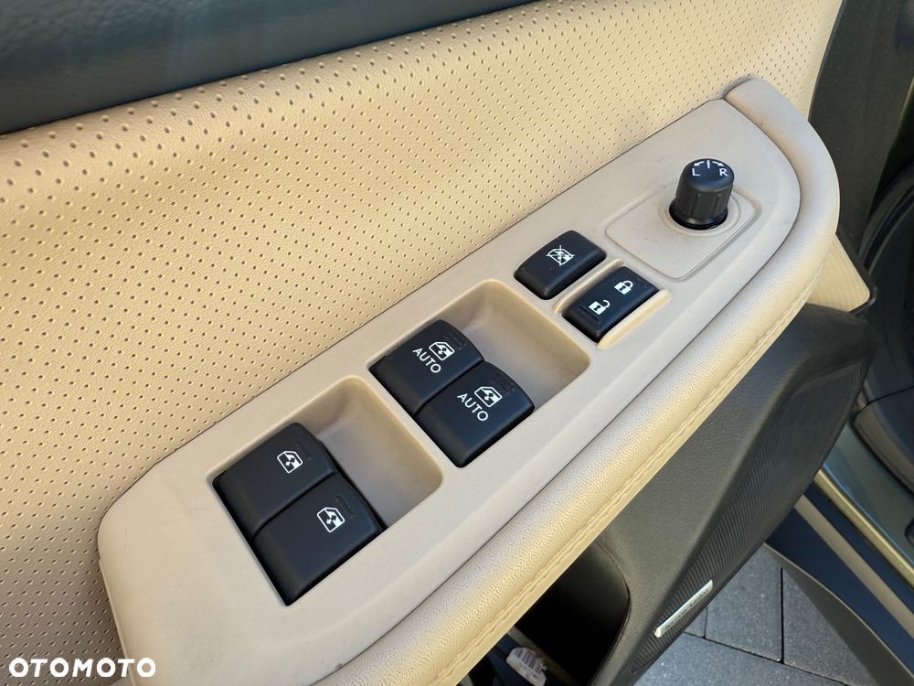 Subaru Outback 2.5i Exclusive - 19