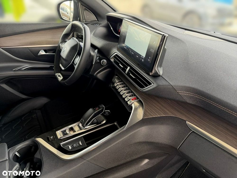 Peugeot 5008 - 21