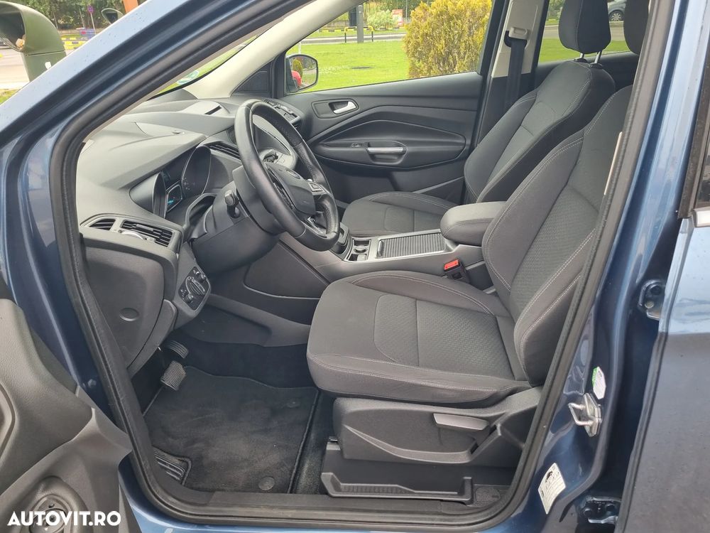 Ford Kuga 2.0 TDCi 4x4 Aut. Titanium - 16