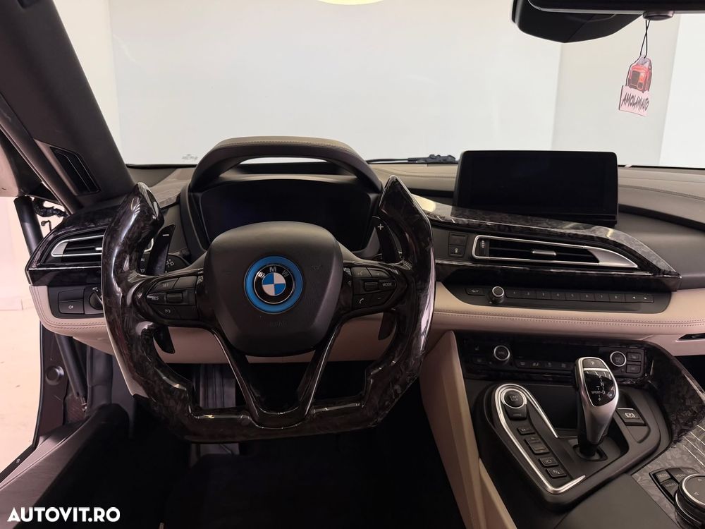 BMW i8 - 13