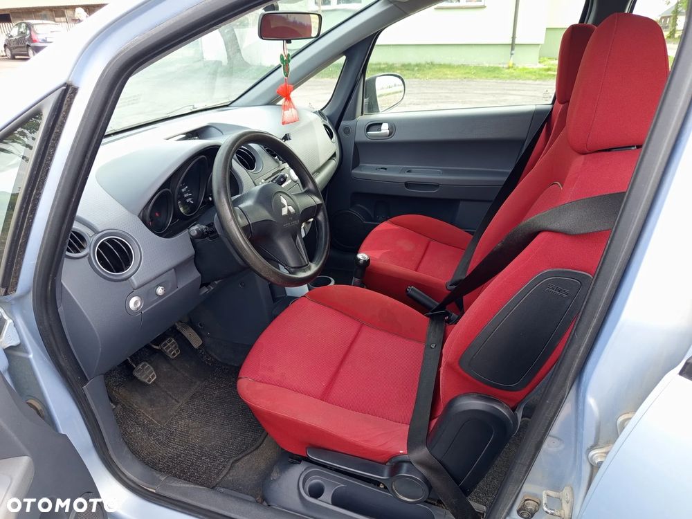 Mitsubishi Colt 1.5 DI-D Invite - 14