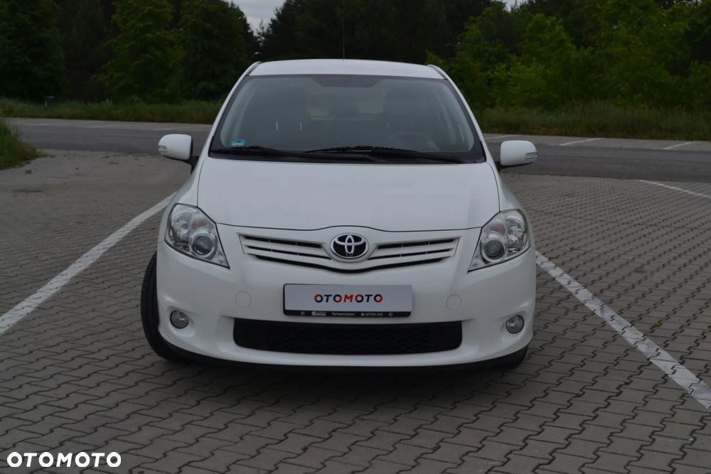 Toyota Auris 1.4 D-4D - 8
