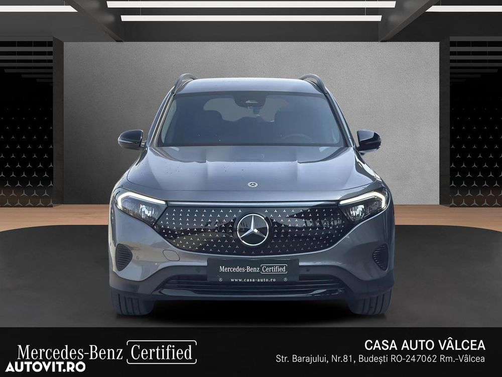 Mercedes-Benz EQB - 8