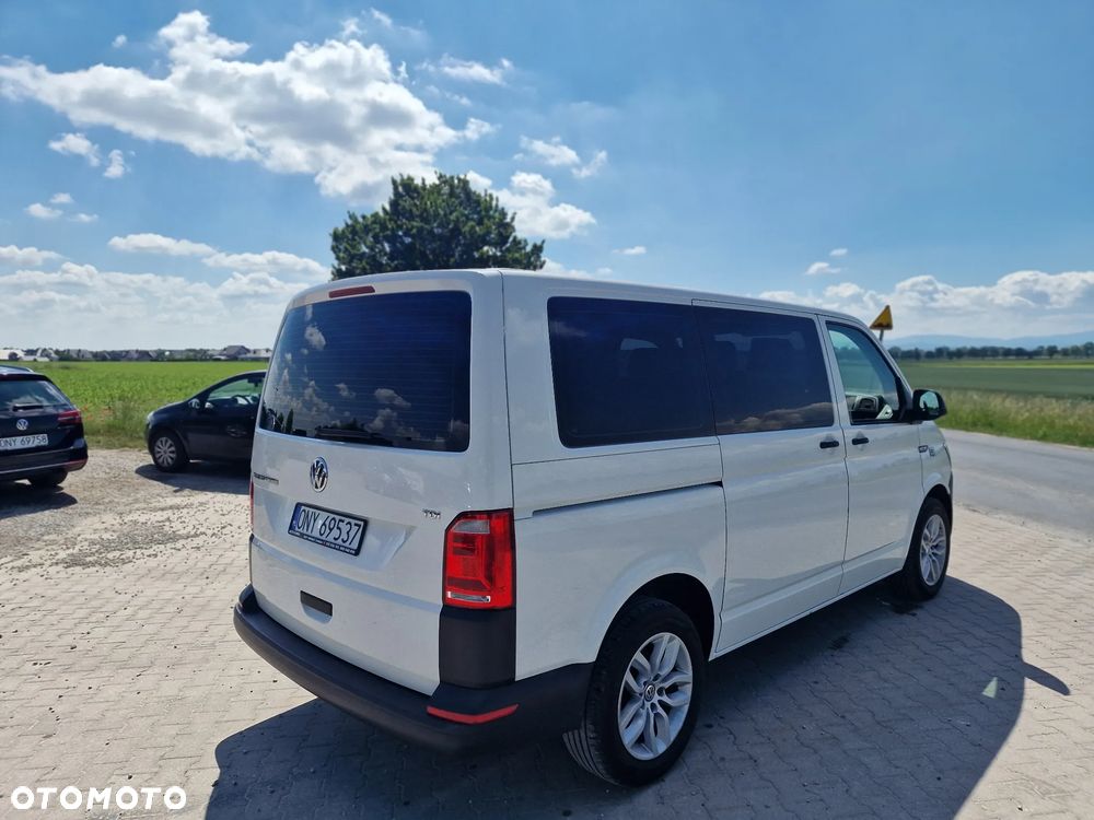 Volkswagen Transporter Lang EU6 - 11