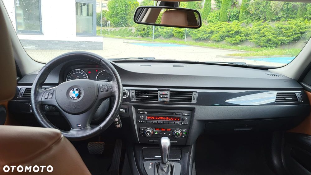 BMW Seria 3 - 18